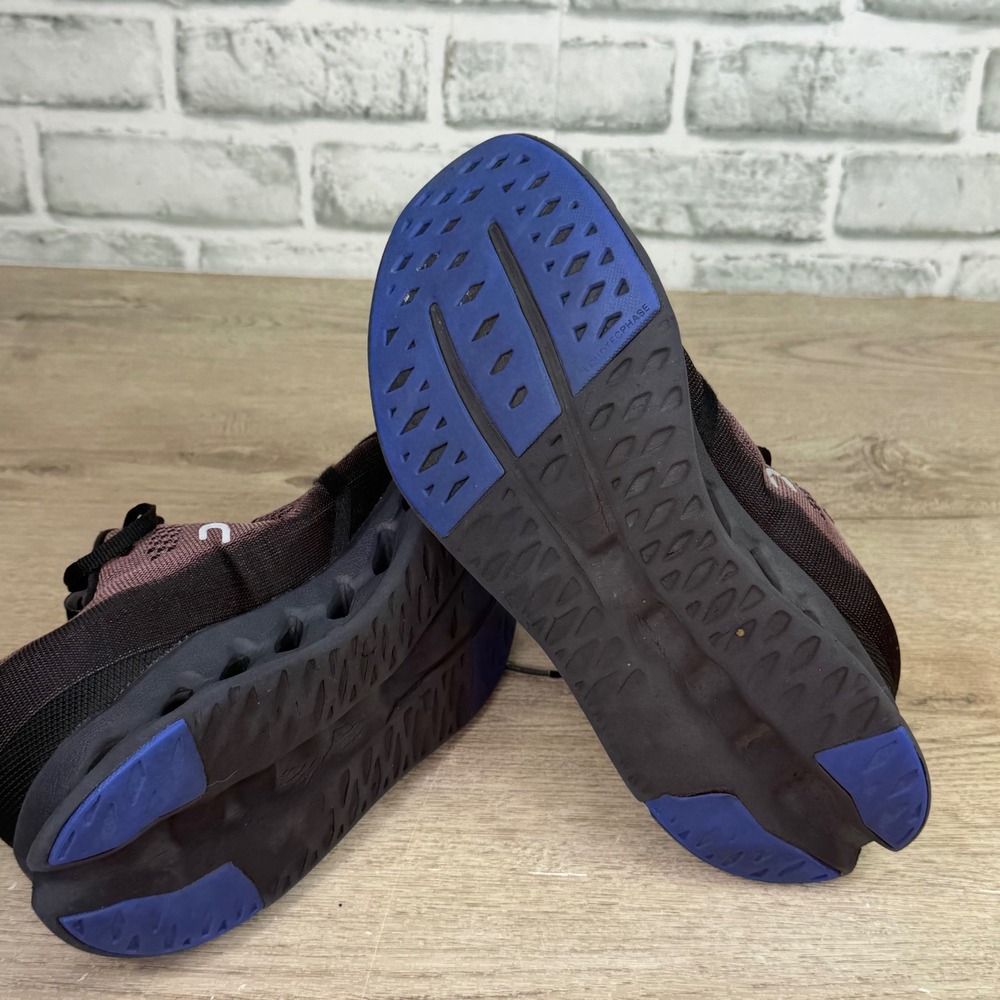 On Cloudsurfer Running Shoes Plum Black Blue Size 9W - Picture 5 of 7